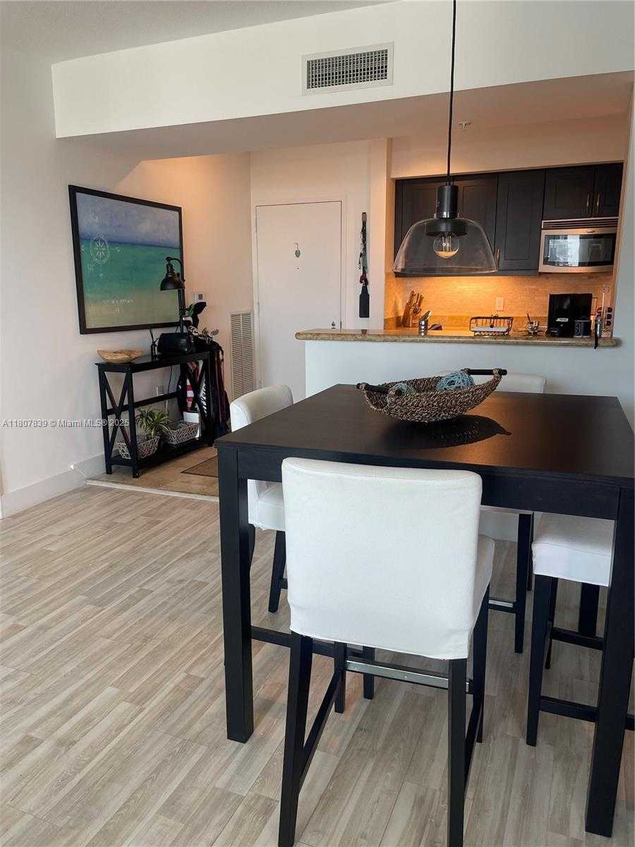 Small Image of 1755 EAST HALLANDALE BEACH BLVD #2305E, Hallandale Beach Number 5