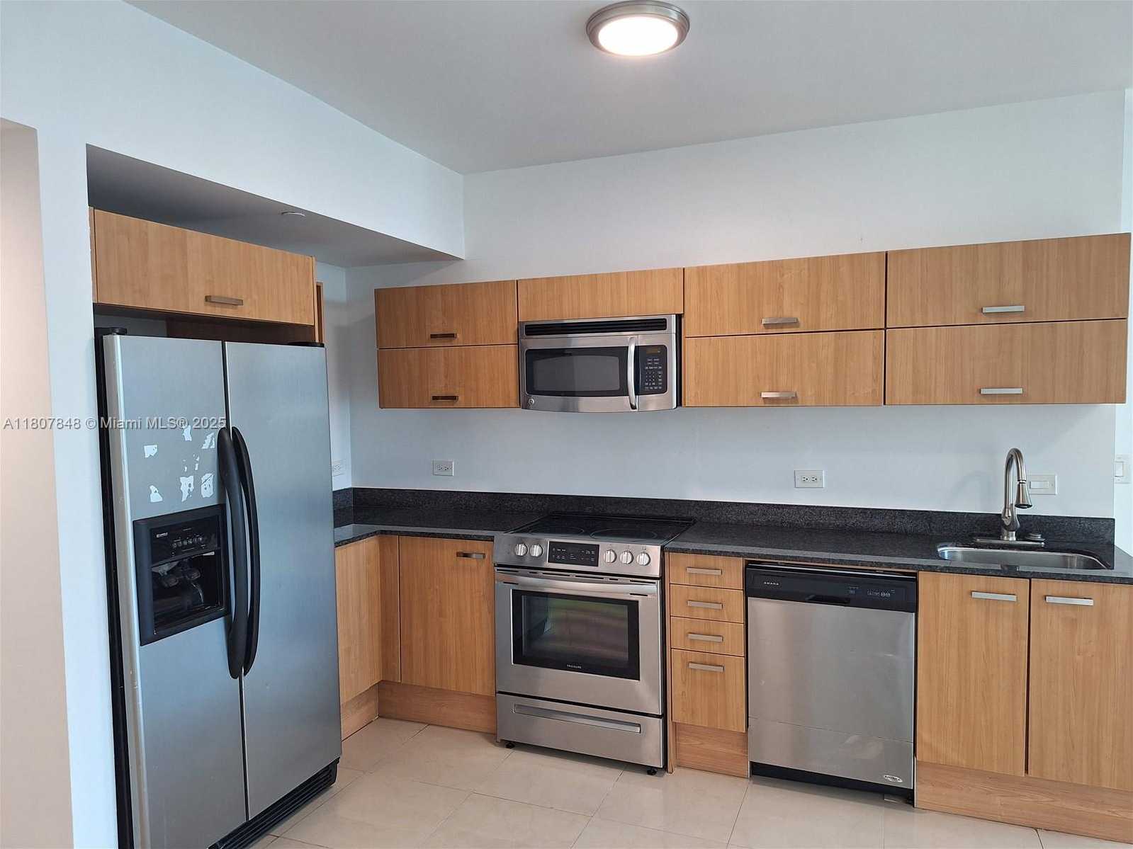 Small Image of 350 SOUTH MIAMI AVE #3708, Miami Number 10