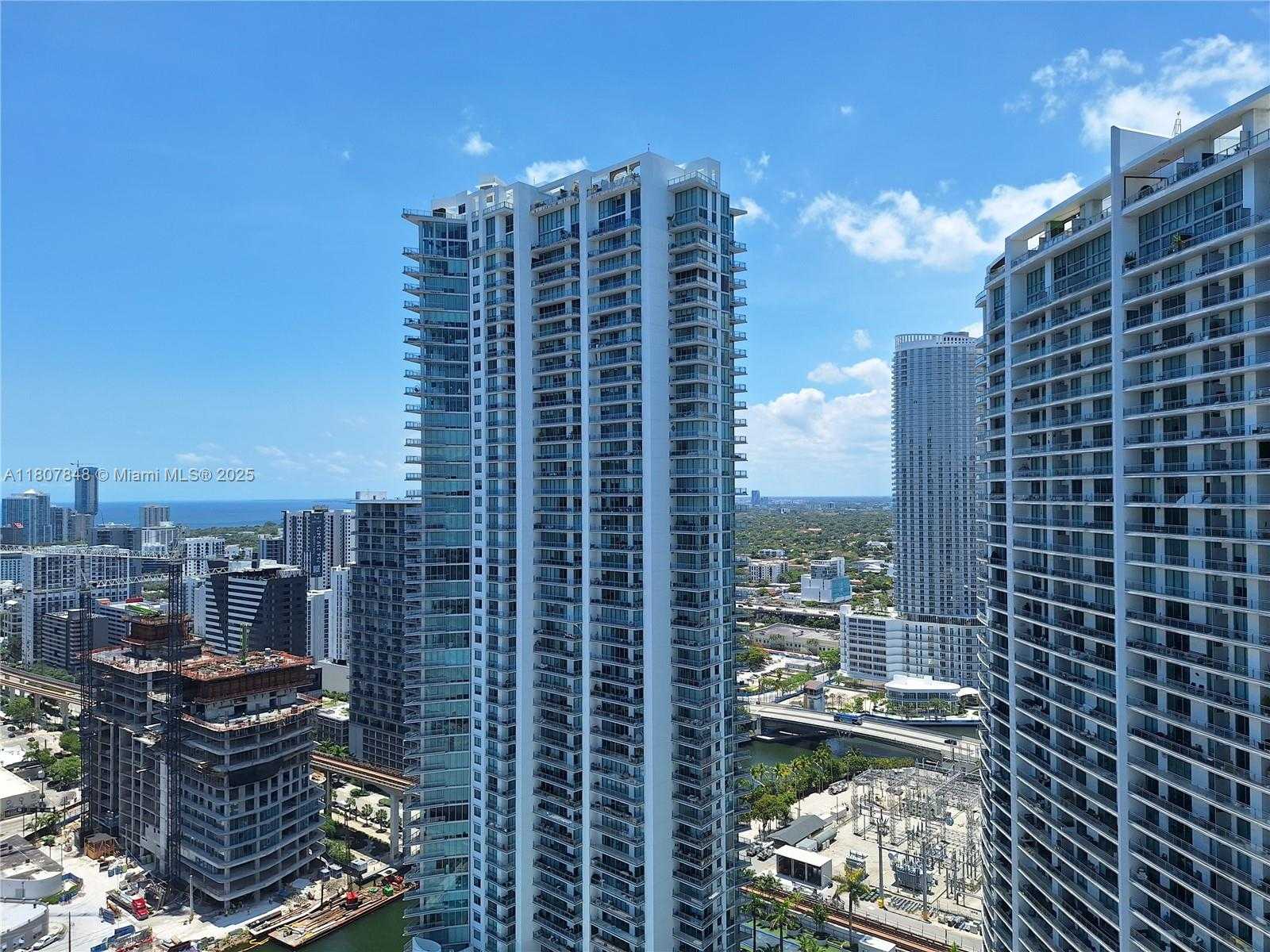 Small Image of 350 SOUTH MIAMI AVE #3708, Miami Number 4