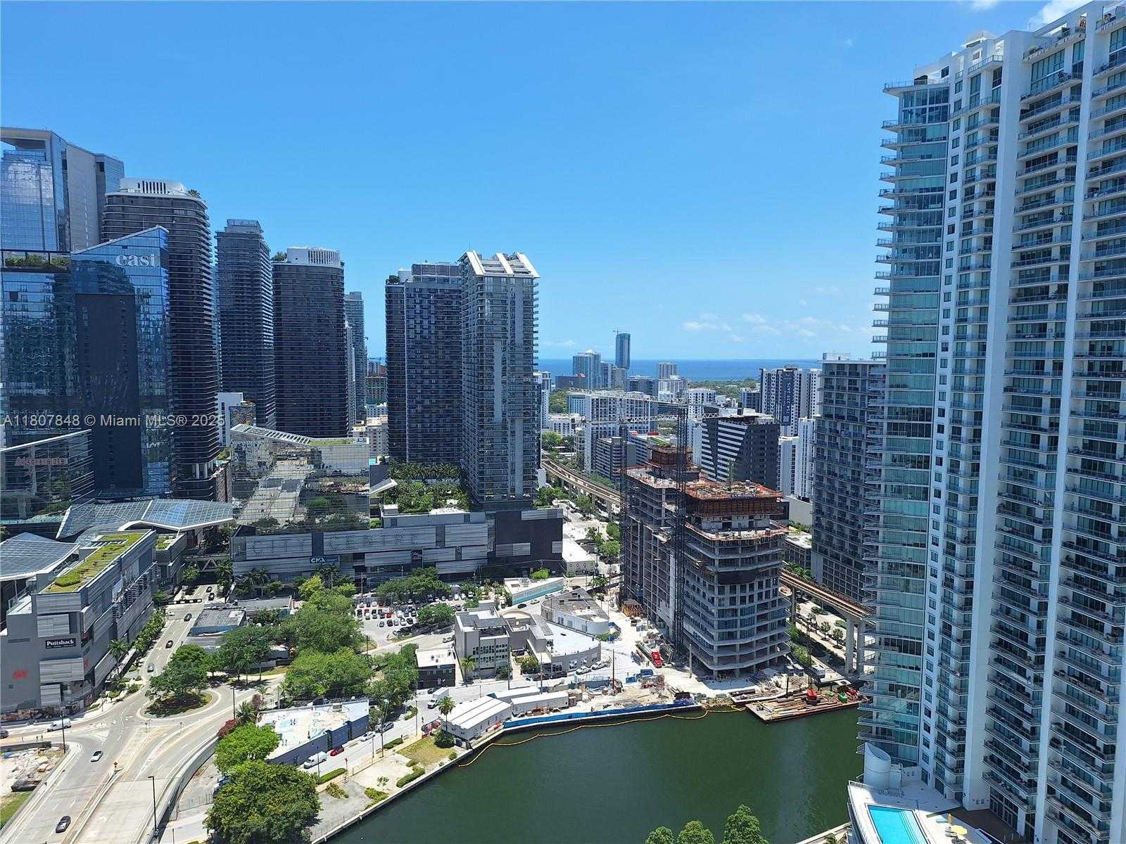 Small Image of 350 SOUTH MIAMI AVE #3708, Miami Number 5