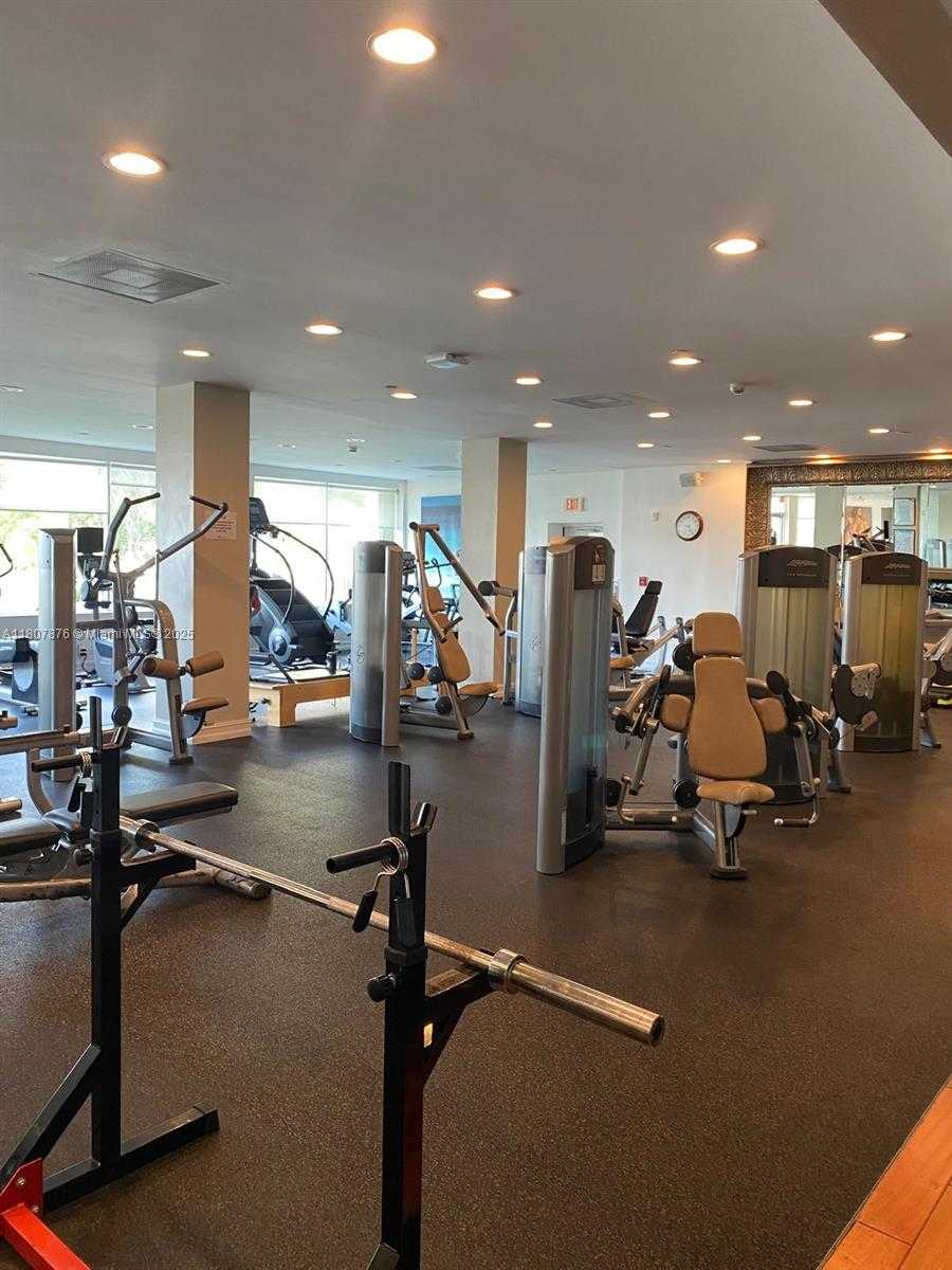 Small Image of 2451 BRICKELL AVE #17U, Miami Number 20
