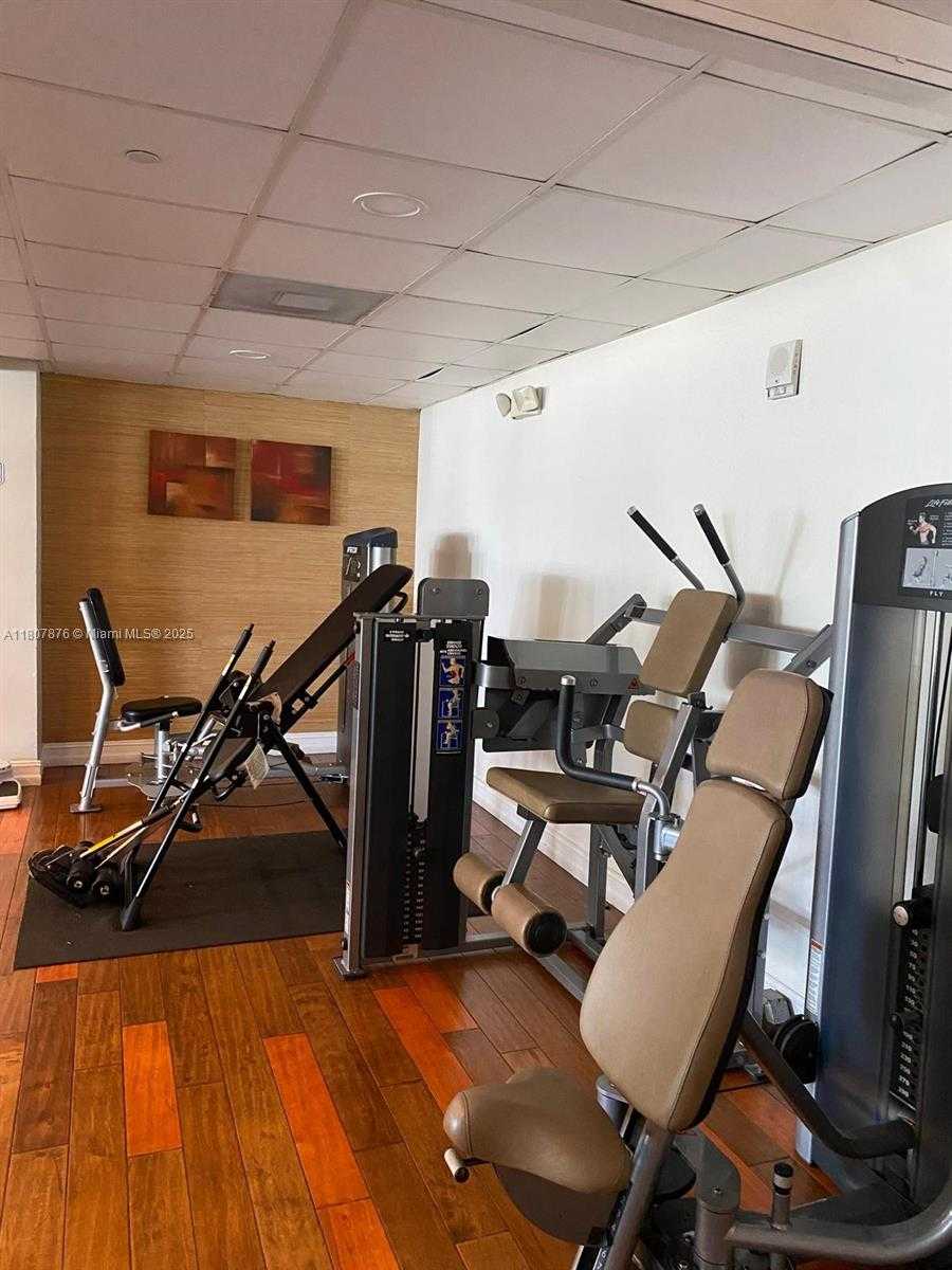 Small Image of 2451 BRICKELL AVE #17U, Miami Number 21