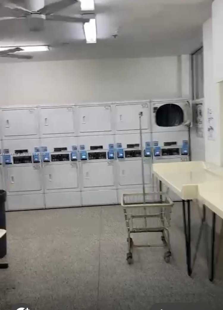 Small Image of 2451 BRICKELL AVE #17U, Miami Number 34