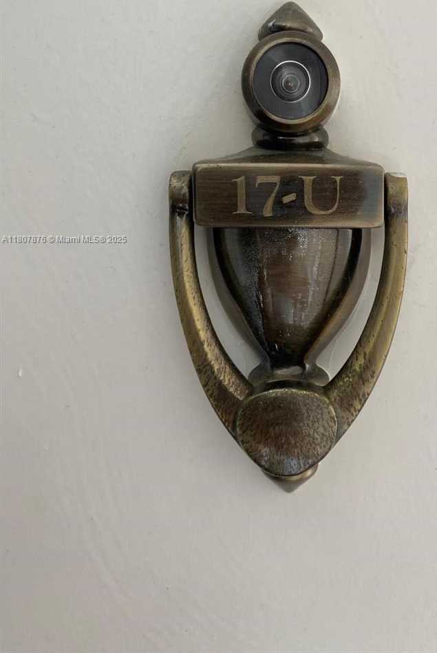 Small Image of 2451 BRICKELL AVE #17U, Miami Number 4