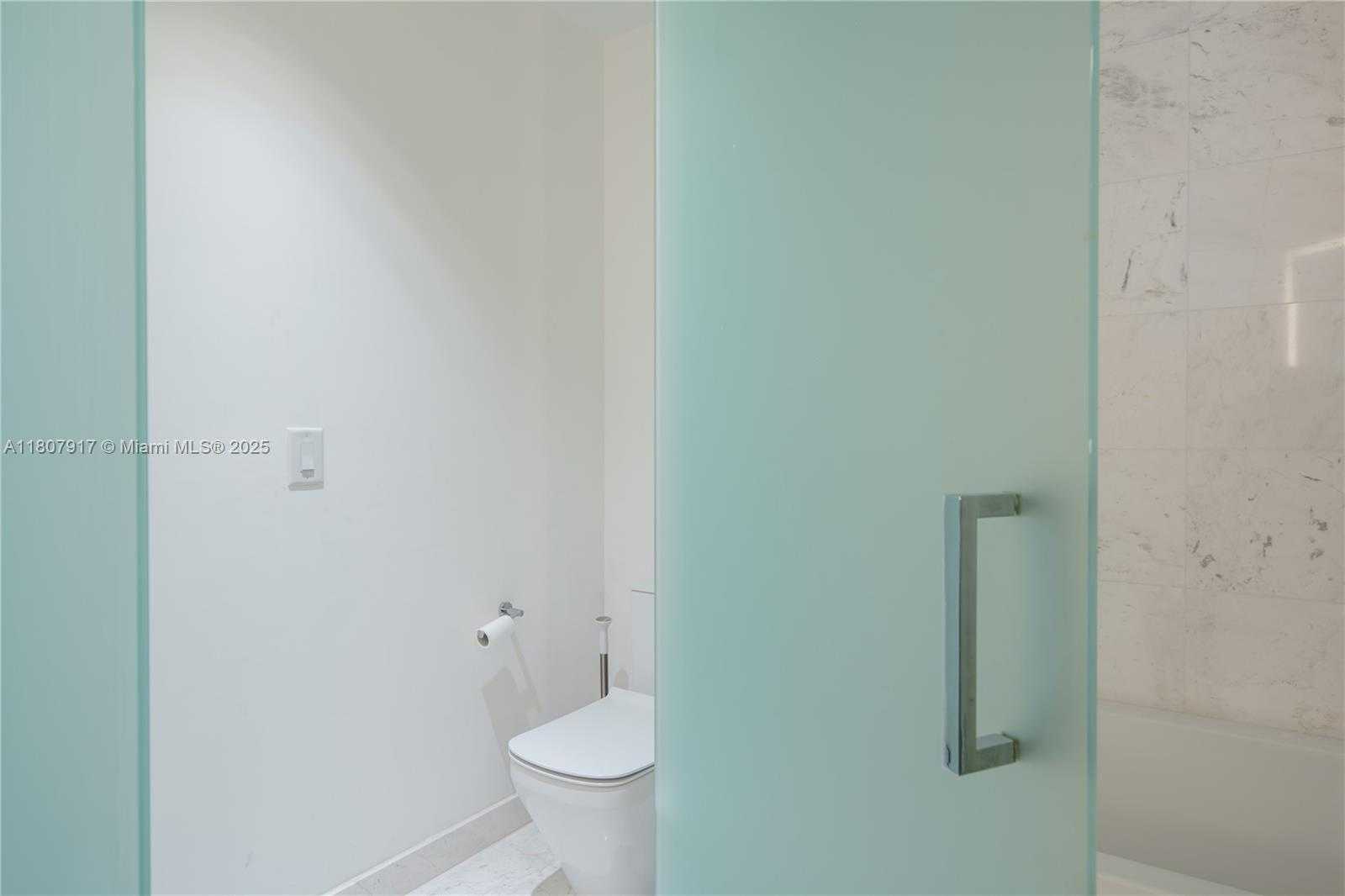 Small Image of 851 NORTH EAST 1ST AVE #4406, Miami Number 18
