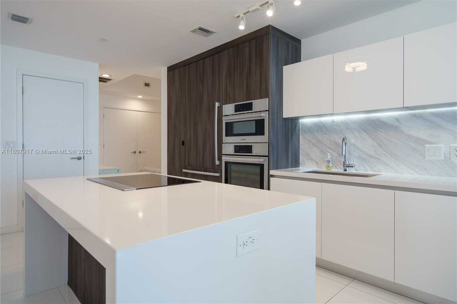 Small Image of 851 NORTH EAST 1ST AVE #4406, Miami Number 32
