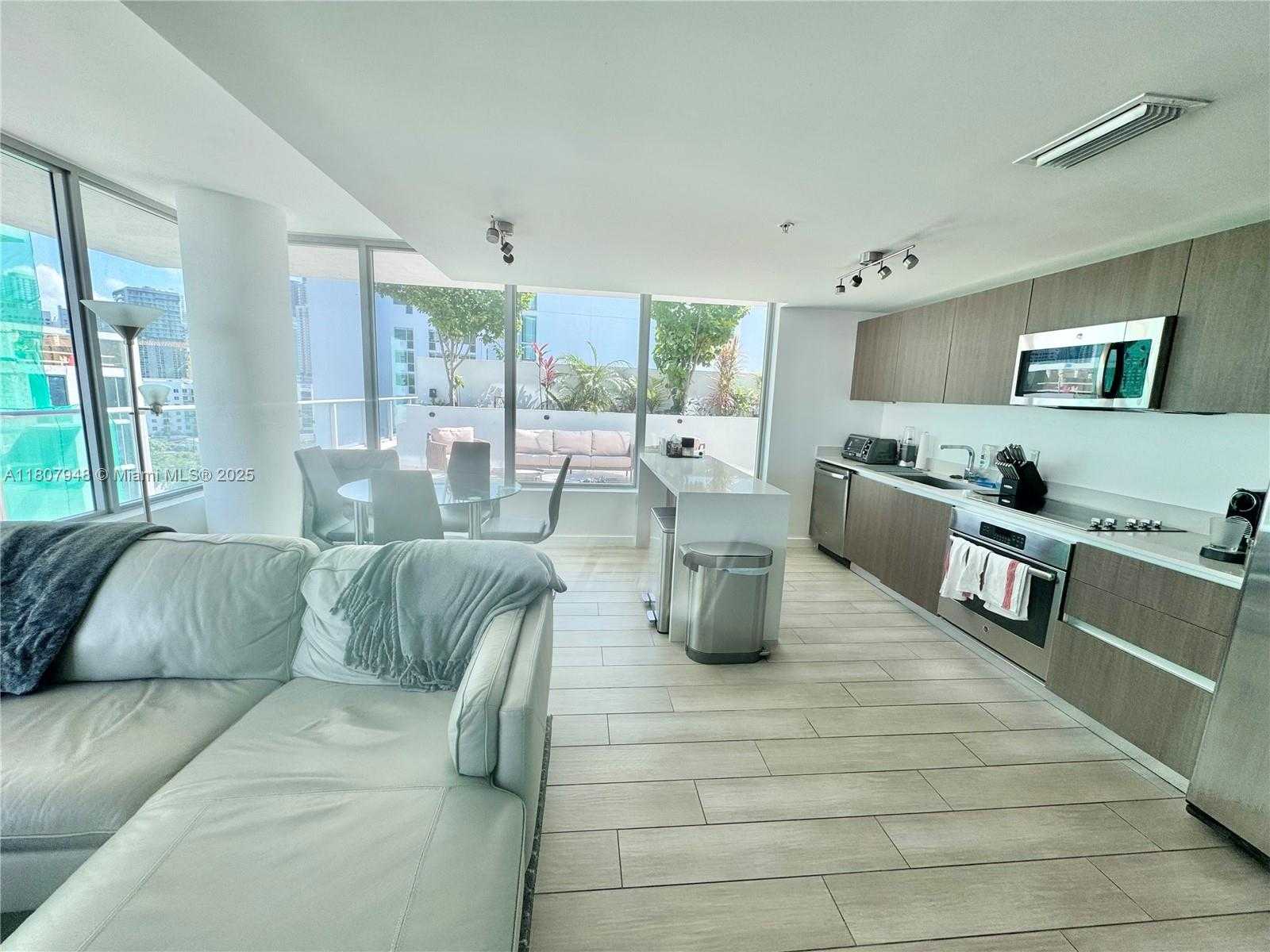 Small Image of 1600 SOUTH WEST 1ST AVE #910, Miami Number 2