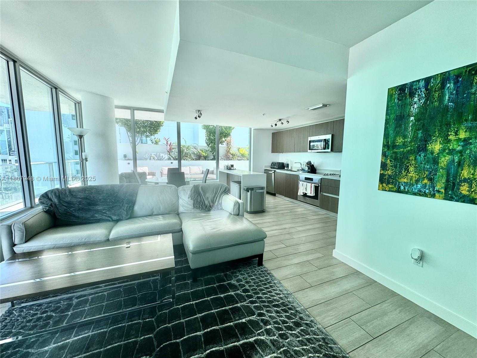 Small Image of 1600 SOUTH WEST 1ST AVE #910, Miami Number 4