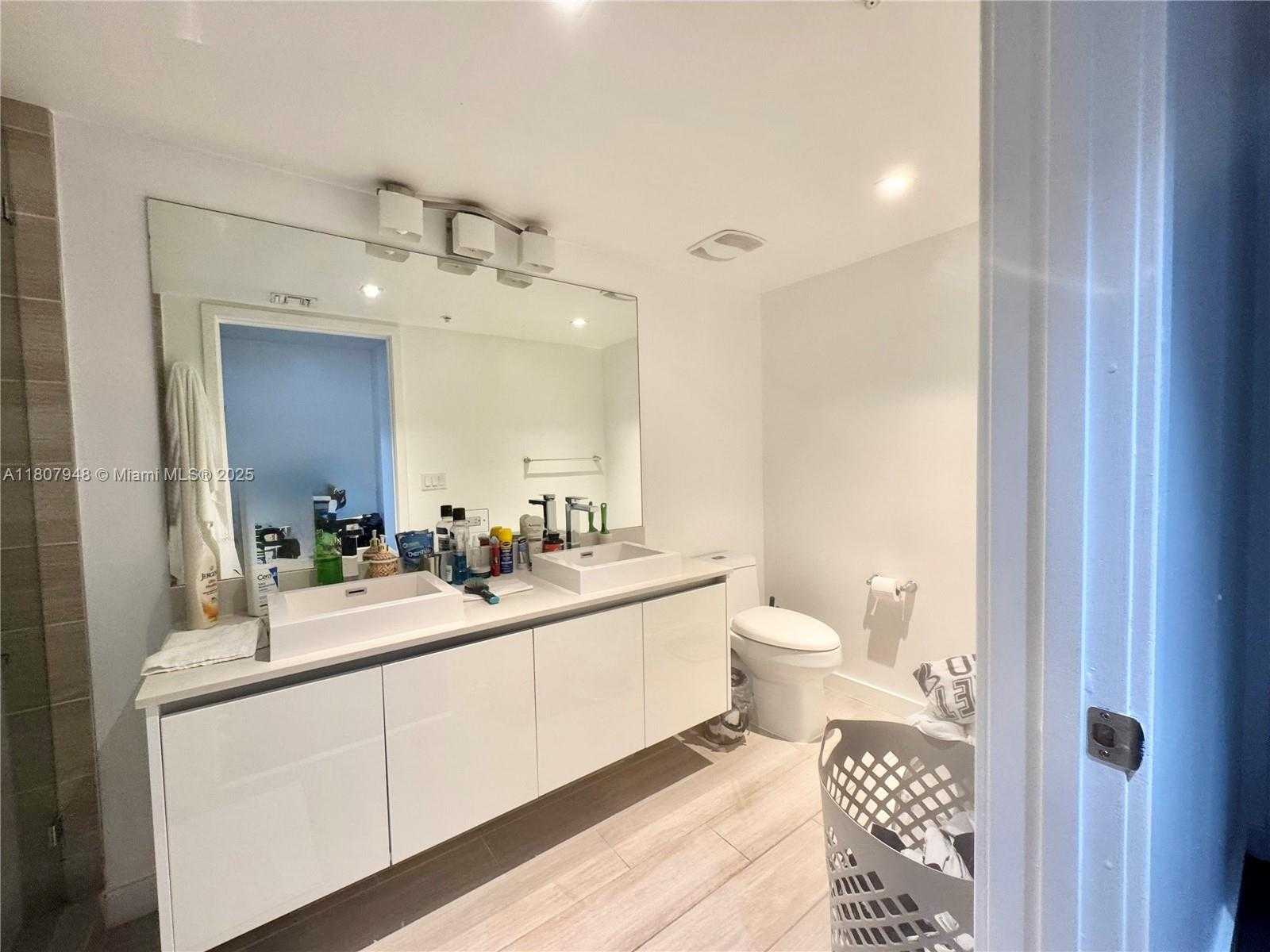 Small Image of 1600 SOUTH WEST 1ST AVE #910, Miami Number 8