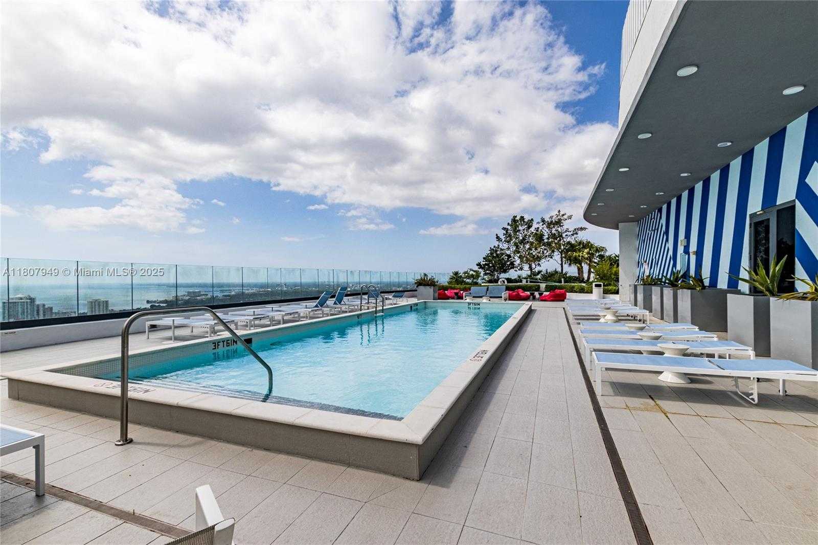 Small Image of 45 SOUTH WEST 9TH ST #3302, Miami Number 21