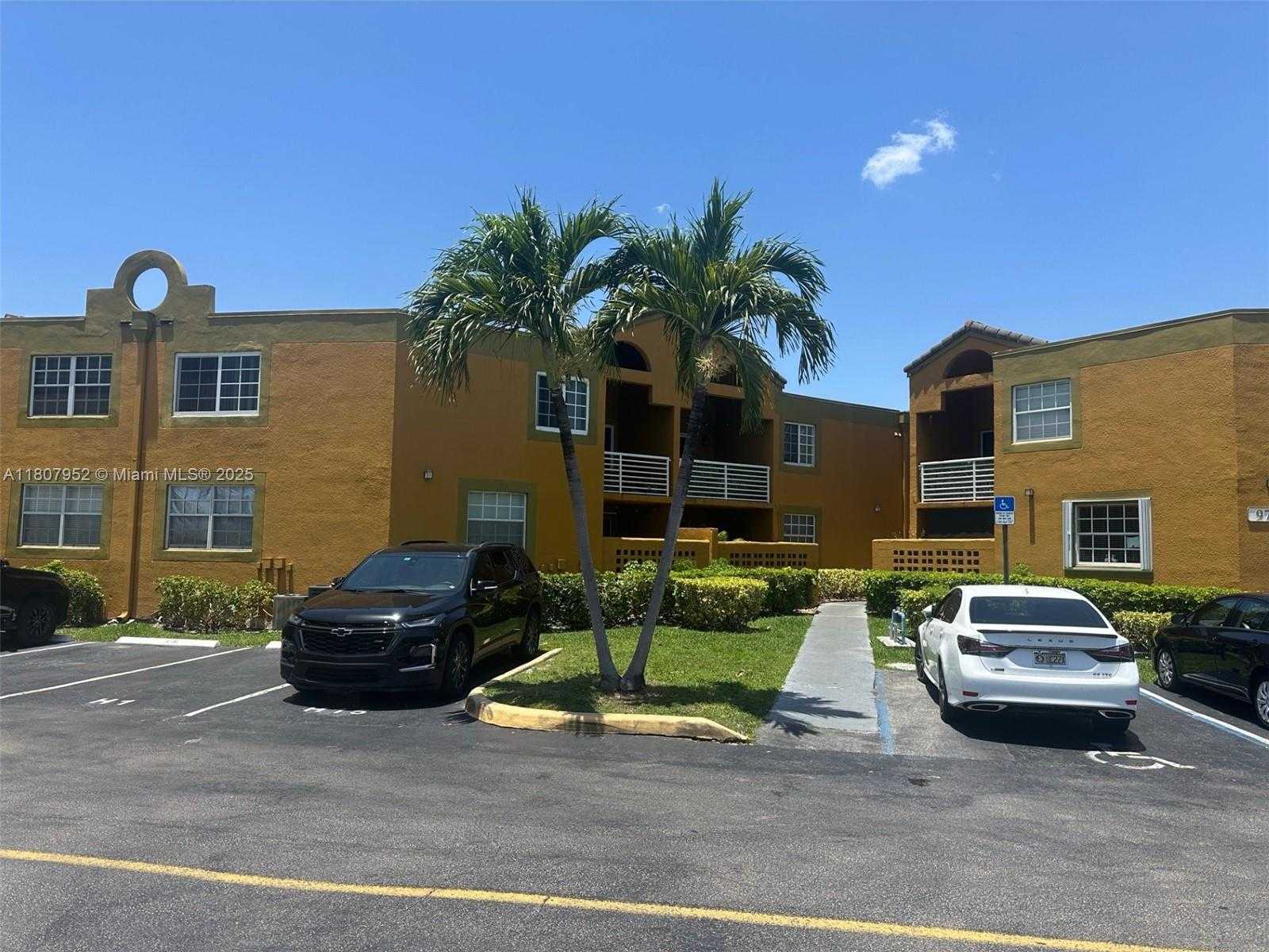 Small Image of 9741 FONTAINEBLEAU BLVD #H109, Miami Number 19