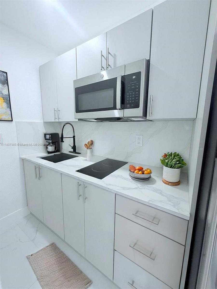 Small Image of 1440 NORTH 71ST AVE #2, Hollywood Number 2