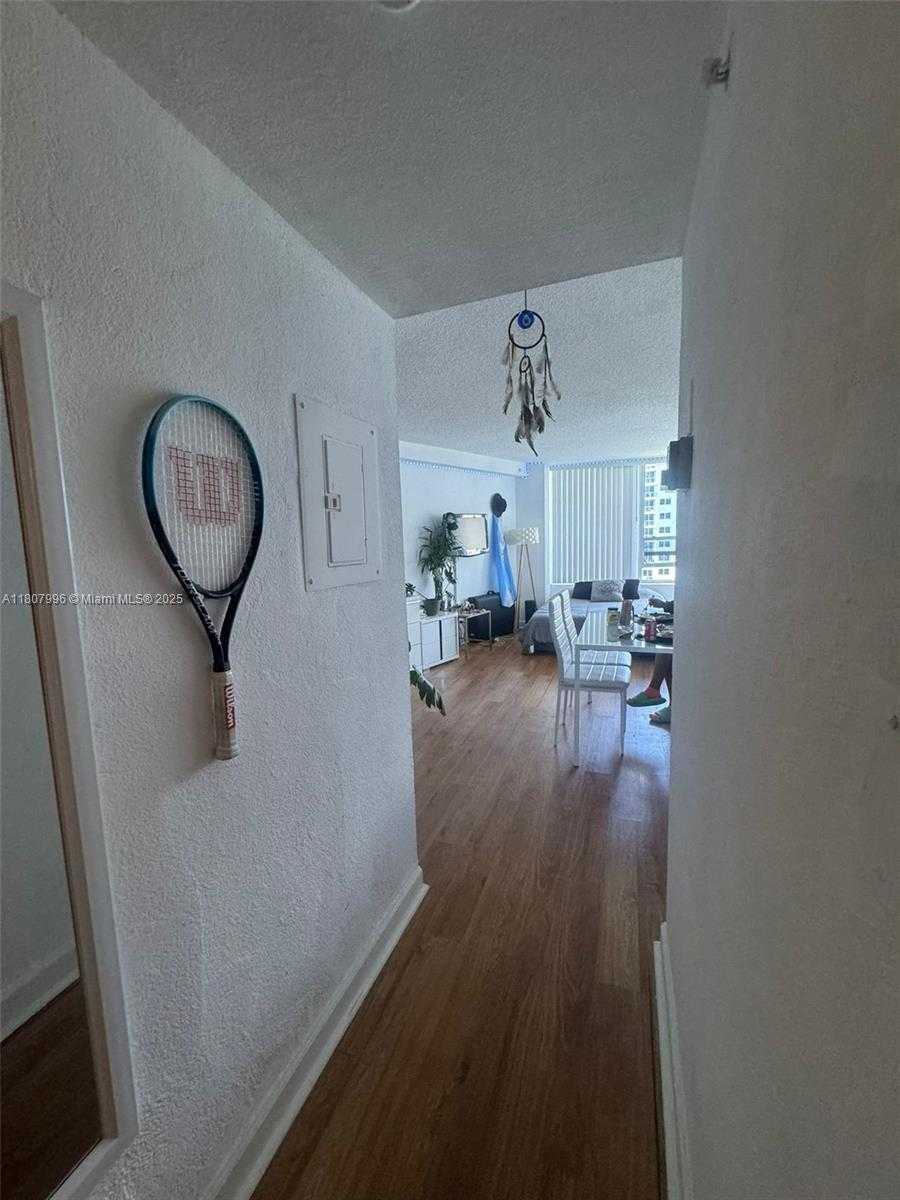 Small Image of 1500 BAY RD #856S, Miami Beach Number 7