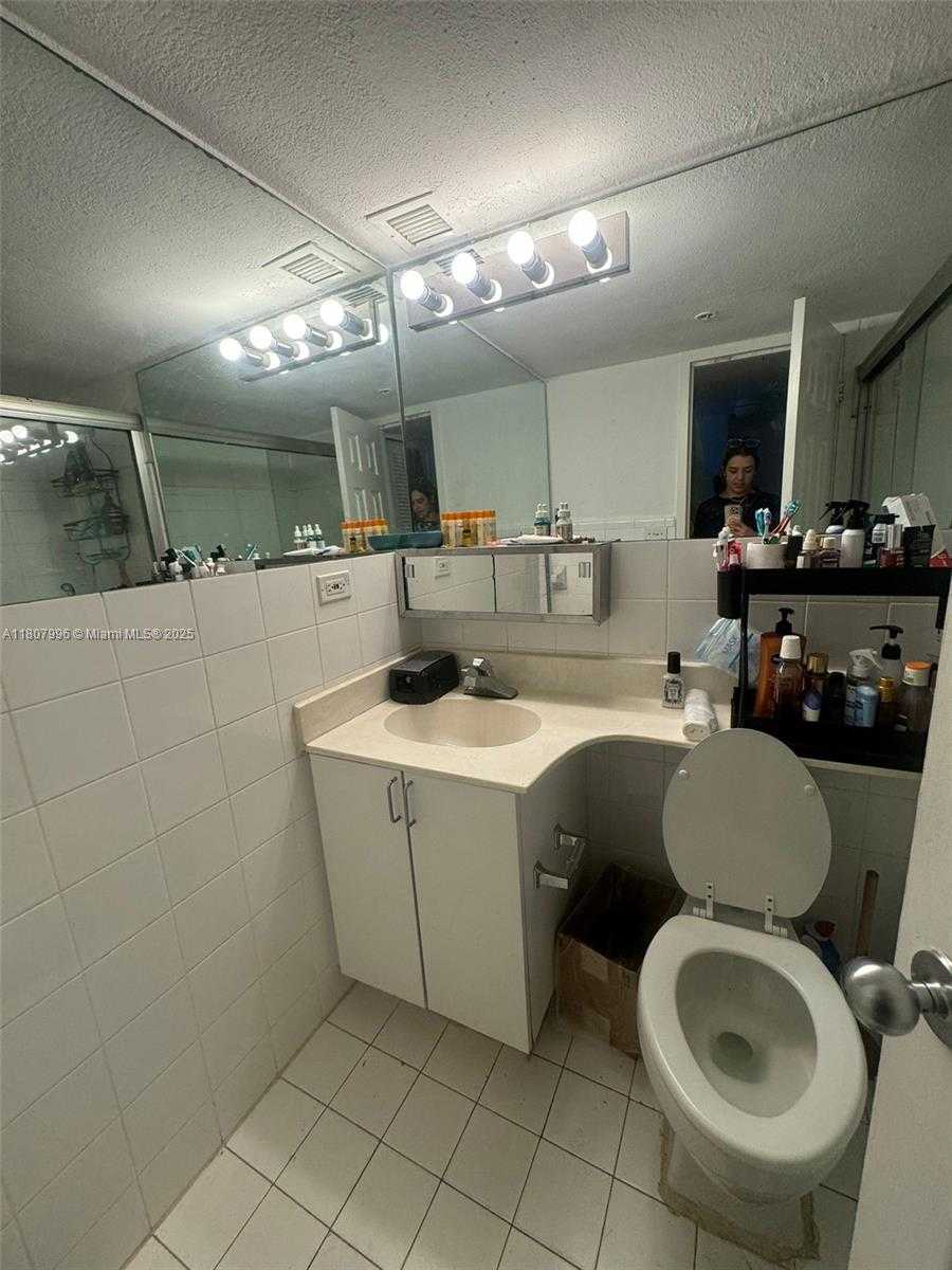 Small Image of 1500 BAY RD #856S, Miami Beach Number 9