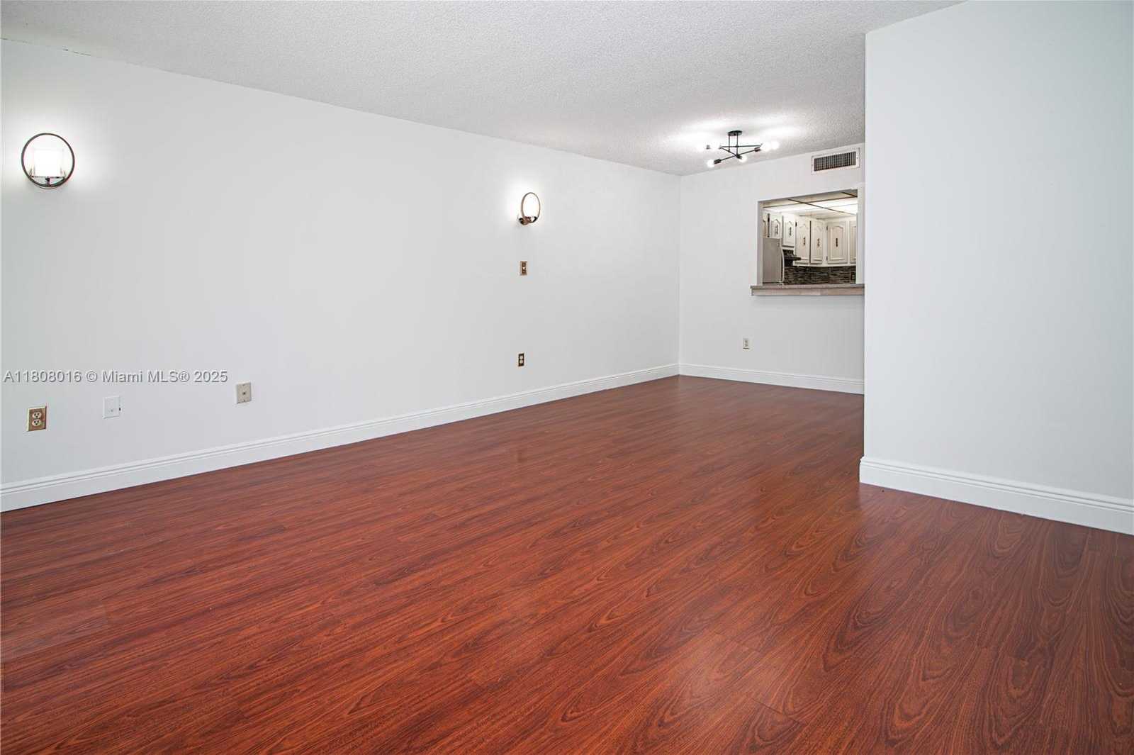 Small Image of 9367 FONTAINEBLEAU BLVD #G211, Miami Number 10