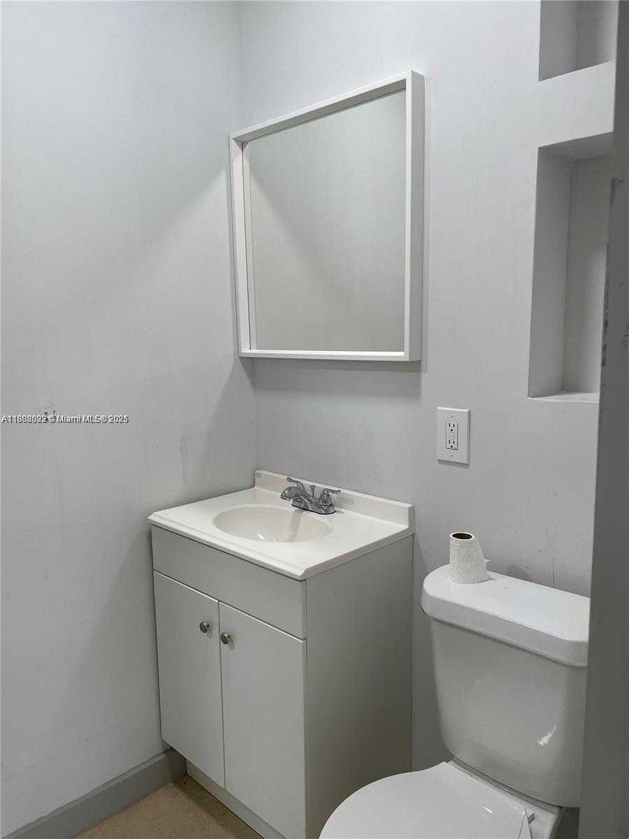 Small Image of 736 NORTH WEST 22ND CT #3, Miami Number 10