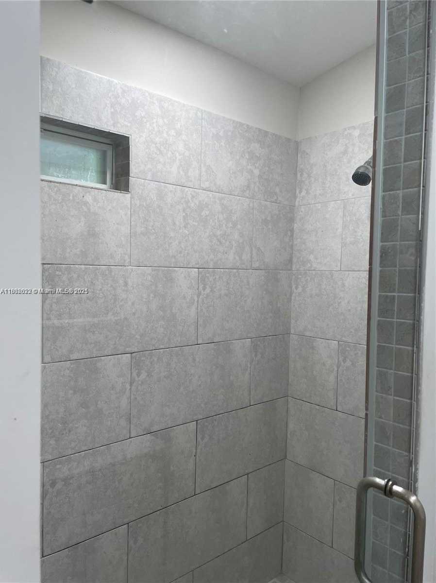 Small Image of 736 NORTH WEST 22ND CT #3, Miami Number 9