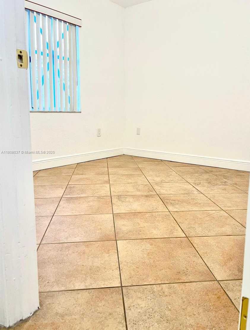 Small Image of 3021 WEST 76TH ST #C-101, Hialeah Number 11