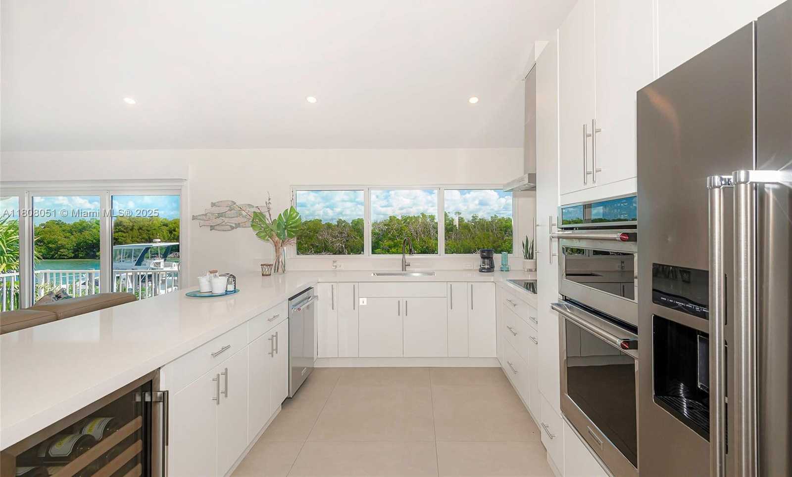 Small Image of 195 KAHIKI DR, Plantation Key Number 13