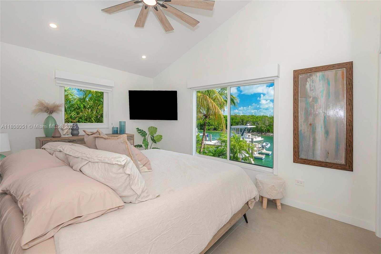 Small Image of 195 KAHIKI DR, Plantation Key Number 15
