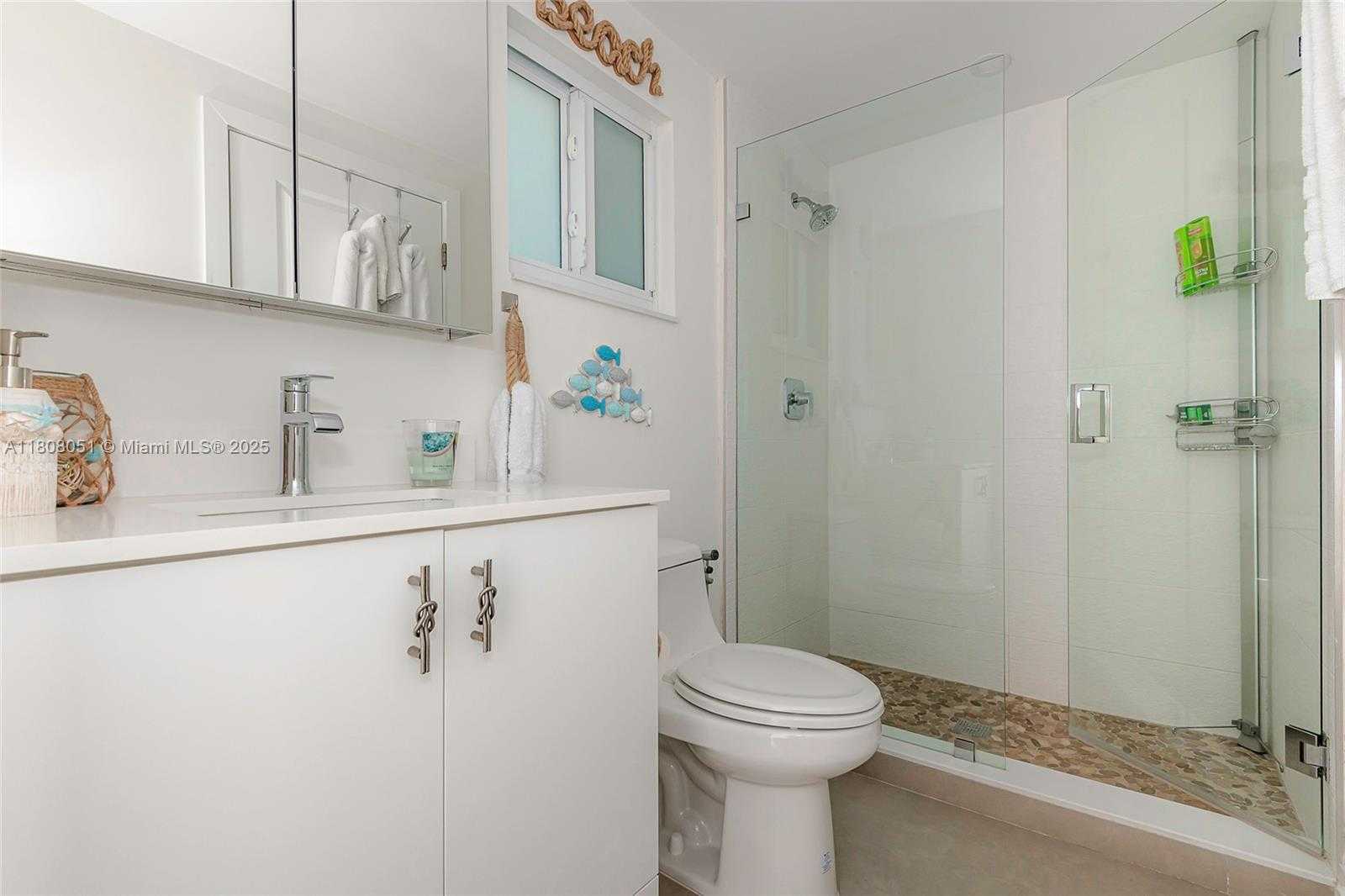 Small Image of 195 KAHIKI DR, Plantation Key Number 6