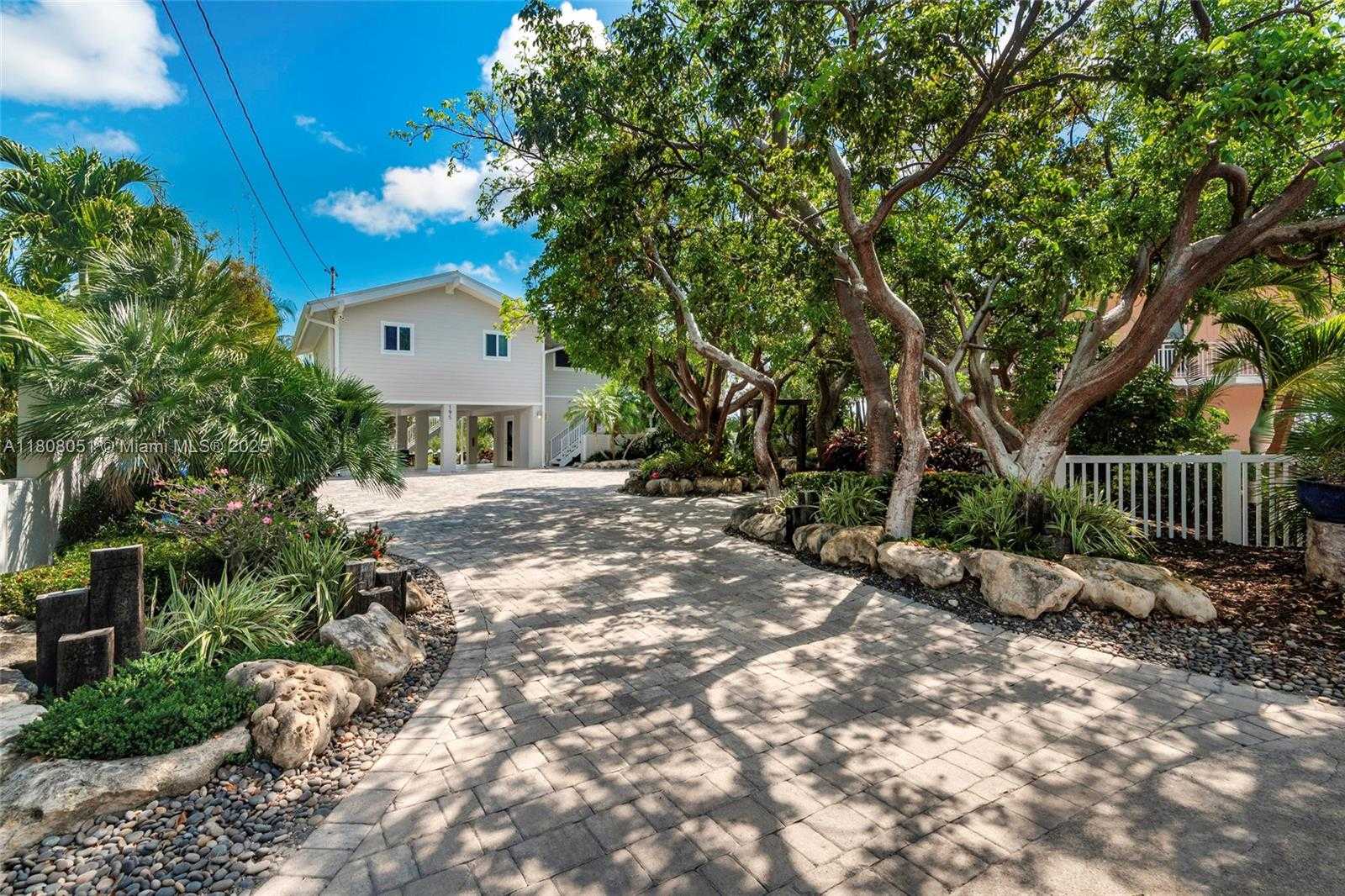 Small Image of 195 KAHIKI DR, Plantation Key Number 7