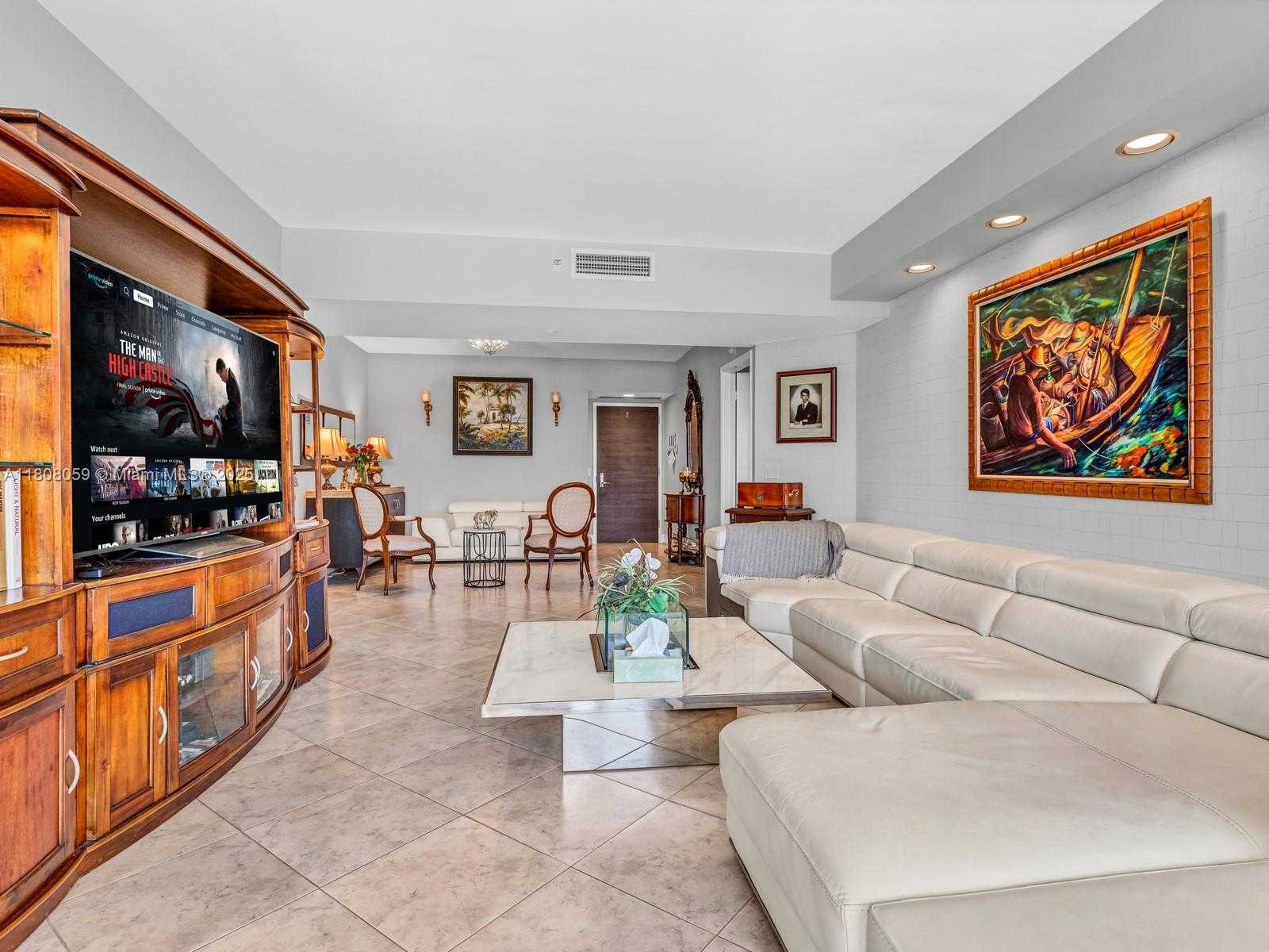 Small Image of 21205 YACHT CLUB DR #601, Aventura Number 12