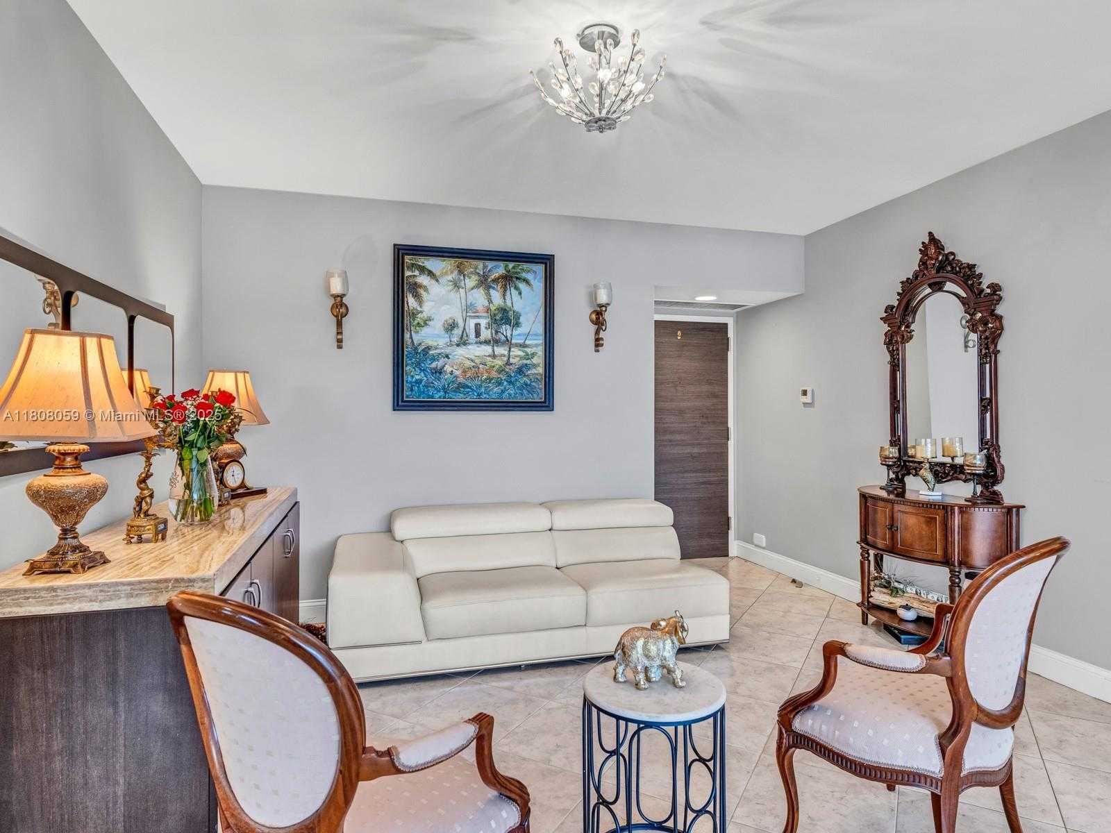 Small Image of 21205 YACHT CLUB DR #601, Aventura Number 14