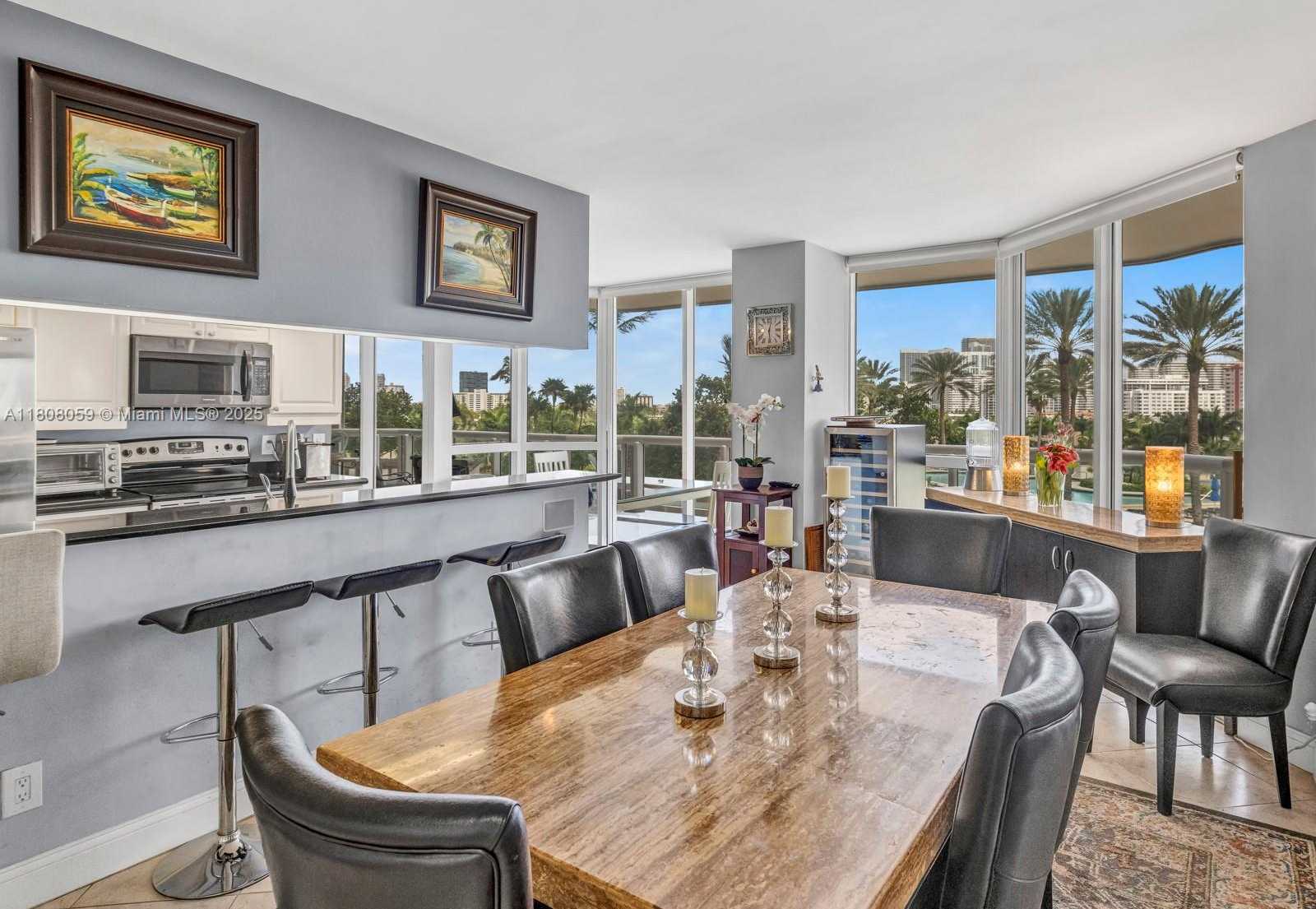 Small Image of 21205 YACHT CLUB DR #601, Aventura Number 23