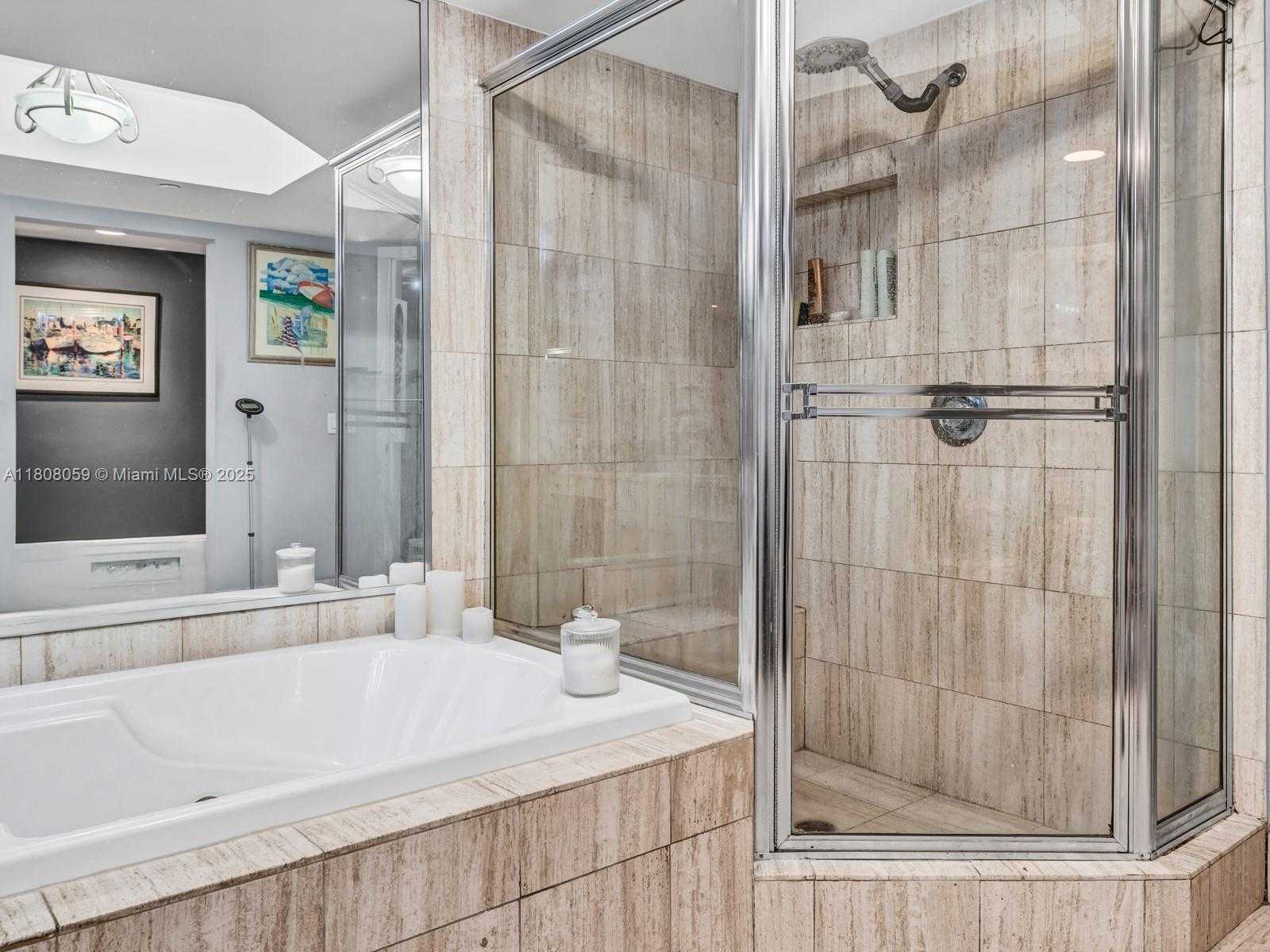 Small Image of 21205 YACHT CLUB DR #601, Aventura Number 29
