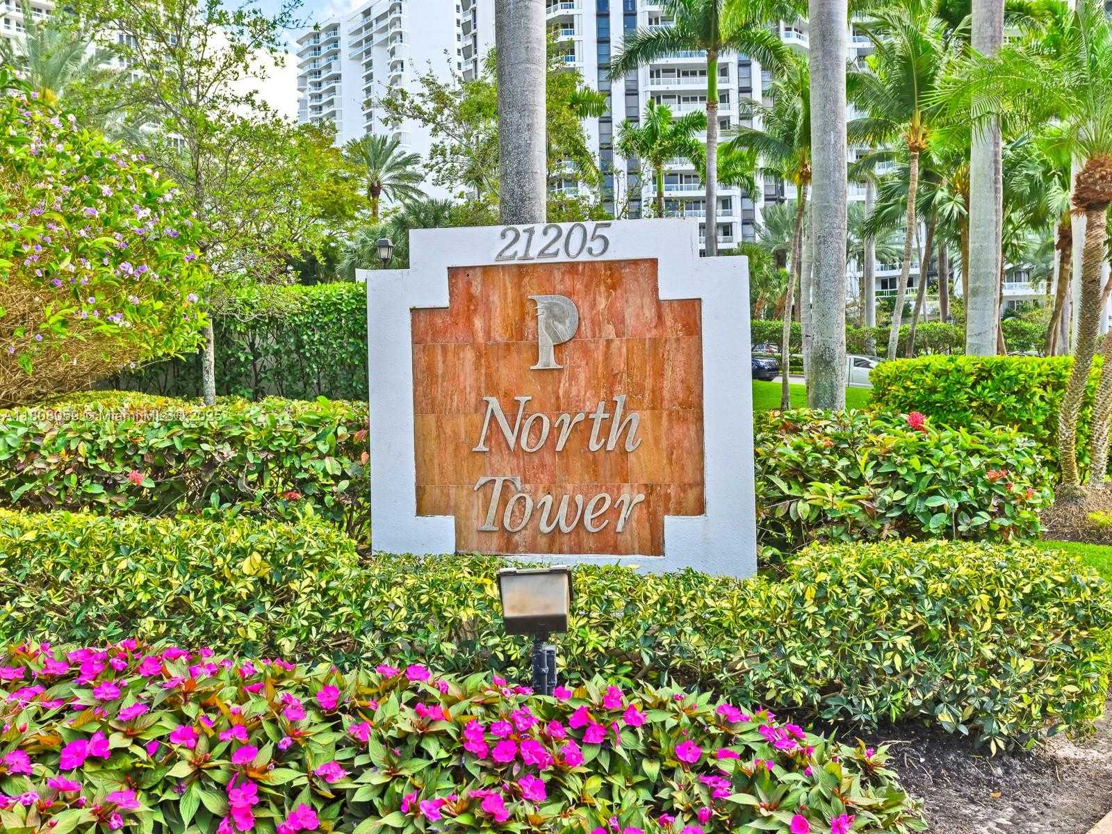 Small Image of 21205 YACHT CLUB DR #601, Aventura Number 3