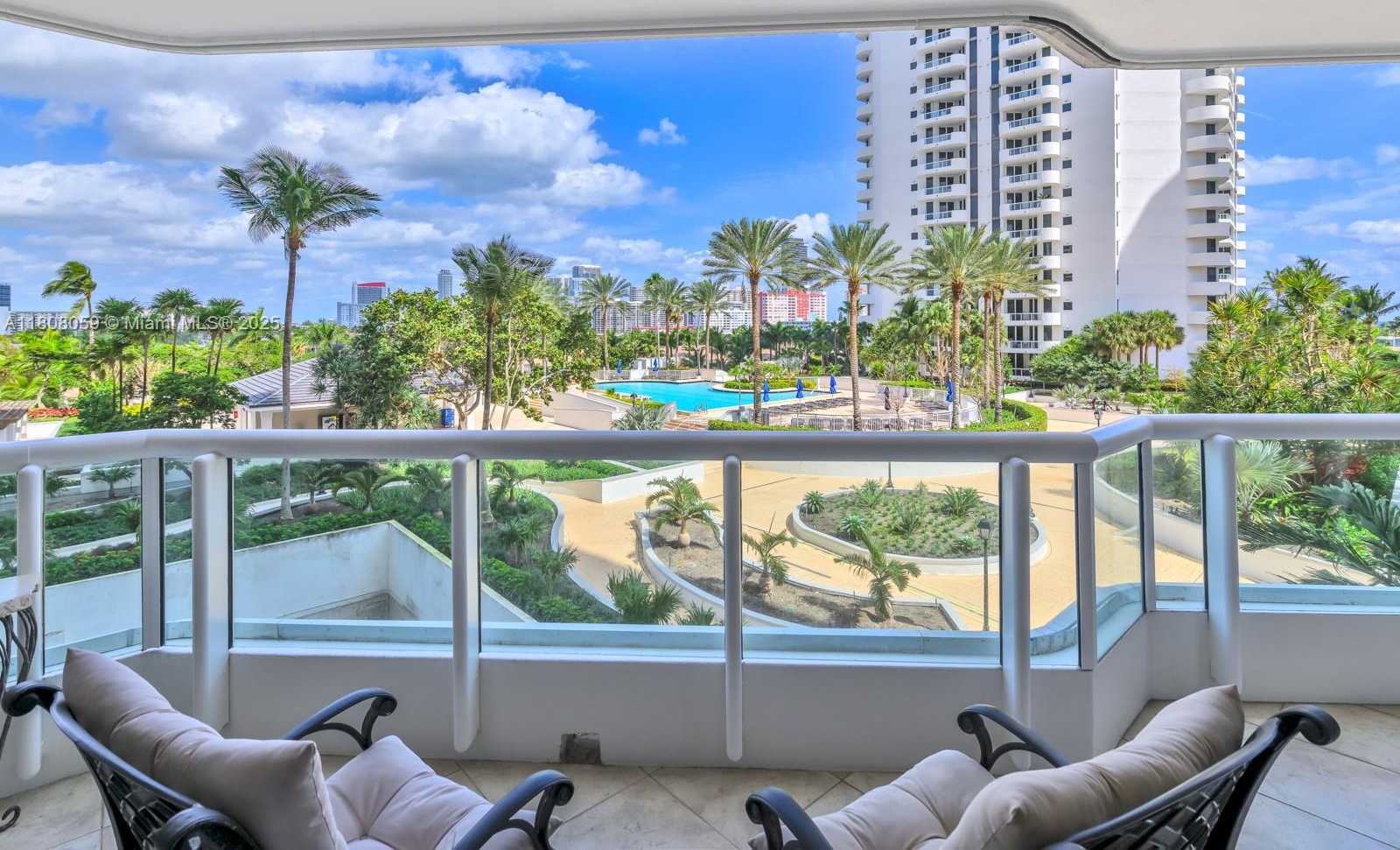 Small Image of 21205 YACHT CLUB DR #601, Aventura Number 34