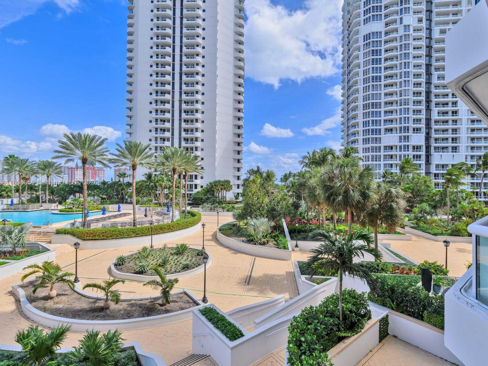 Small Image of 21205 YACHT CLUB DR #601, Aventura Number 35