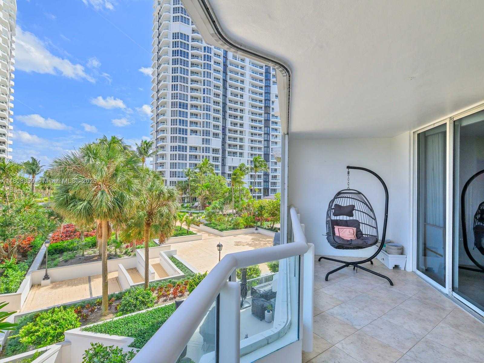 Small Image of 21205 YACHT CLUB DR #601, Aventura Number 37