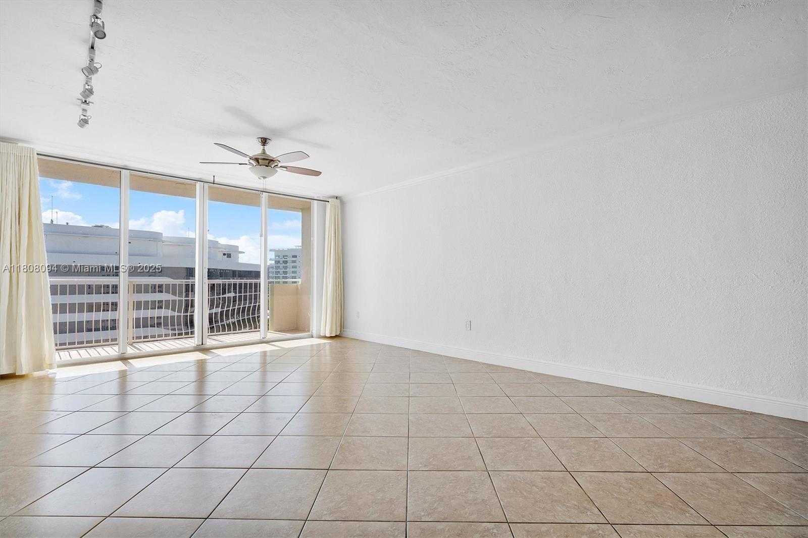 Small Image of 10350 WEST BAY HARBOR DR #8E, Bay Harbor Islands Number 4