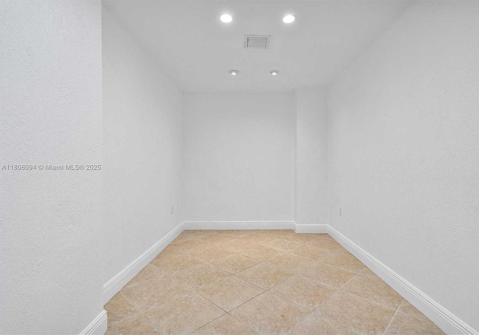Small Image of 10350 WEST BAY HARBOR DR #8E, Bay Harbor Islands Number 8