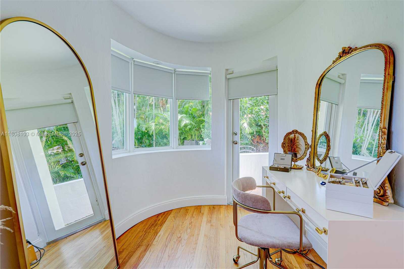 Small Image of 228 SOUTH WEST 31ST RD, Miami Number 36