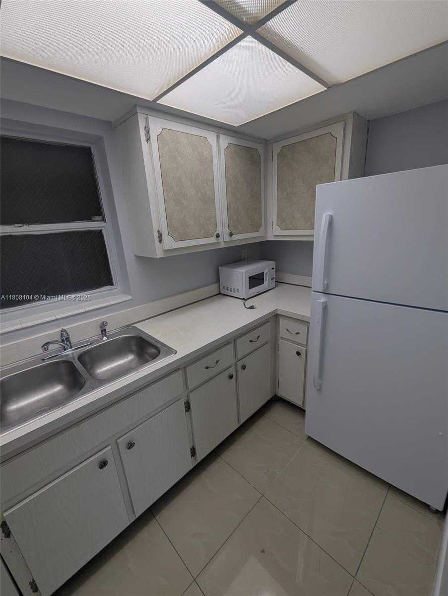 Small Image of 7410 SOUTH WEST 82ND ST #K411, Miami Number 10