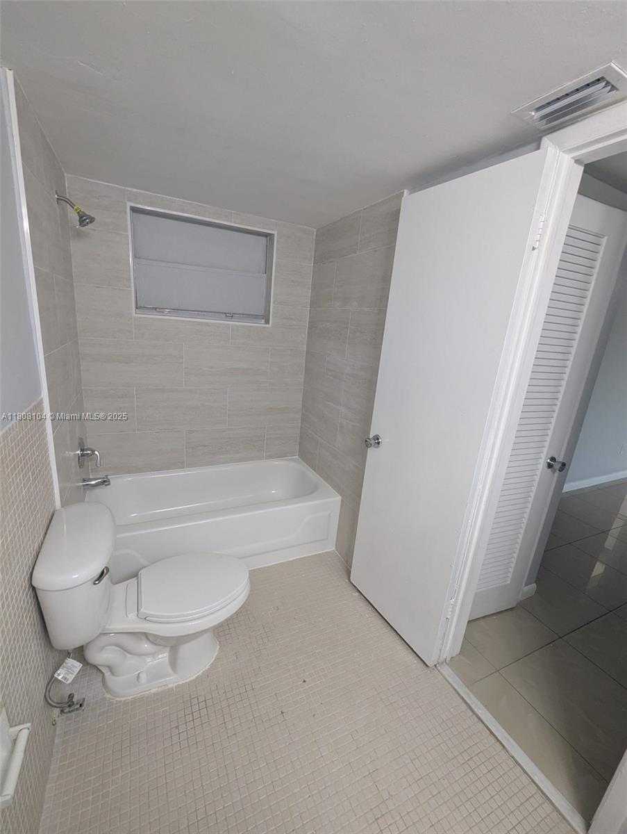 Small Image of 7410 SOUTH WEST 82ND ST #K411, Miami Number 12