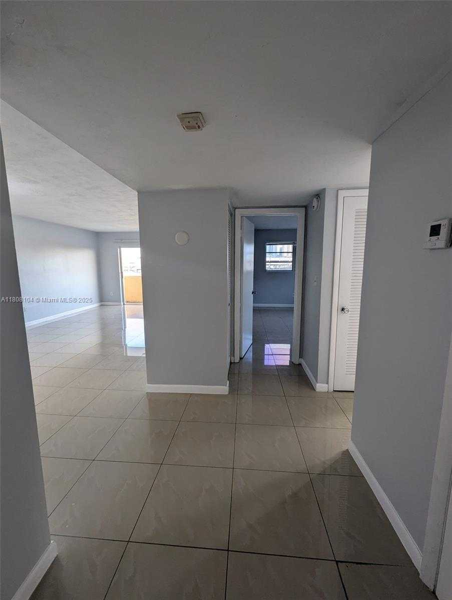 Small Image of 7410 SOUTH WEST 82ND ST #K411, Miami Number 3