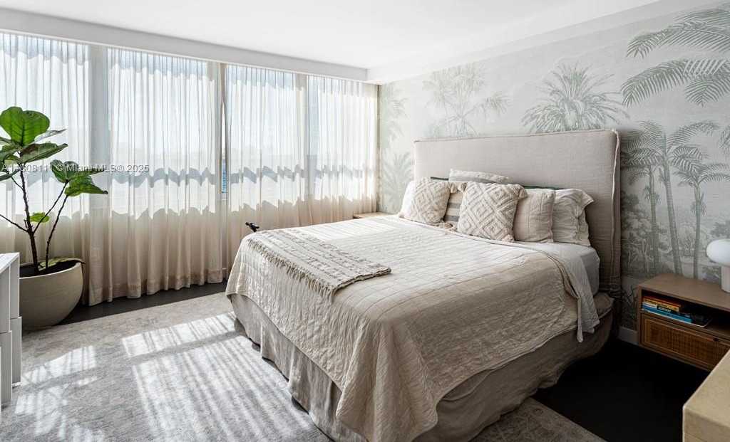 Small Image of 11 ISLAND AVE #1712, Miami Beach Number 15