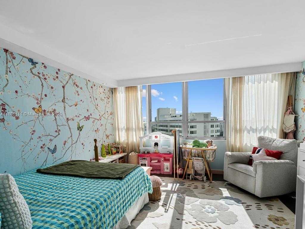 Small Image of 11 ISLAND AVE #1712, Miami Beach Number 18