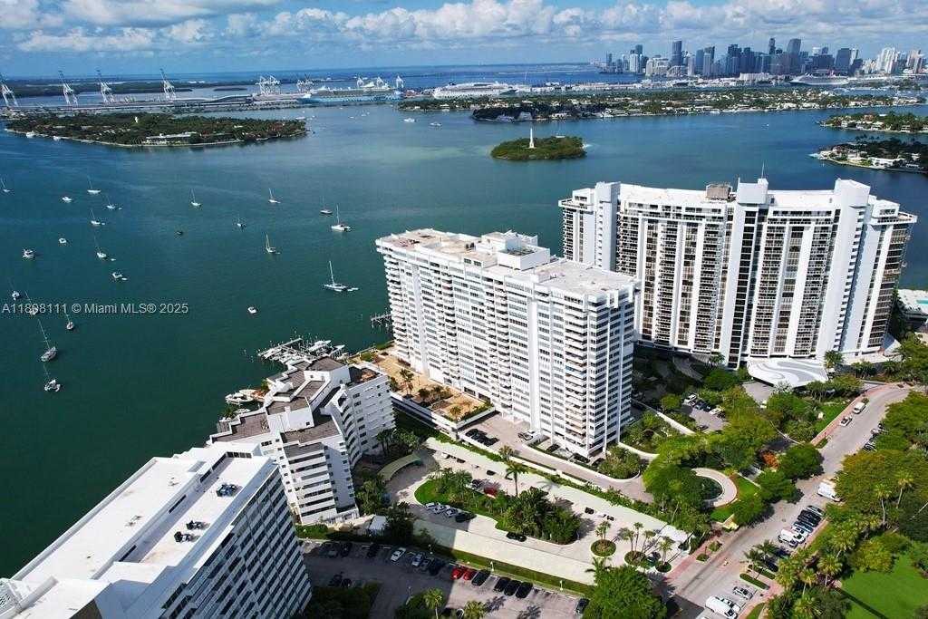 Small Image of 11 ISLAND AVE #1712, Miami Beach Number 24
