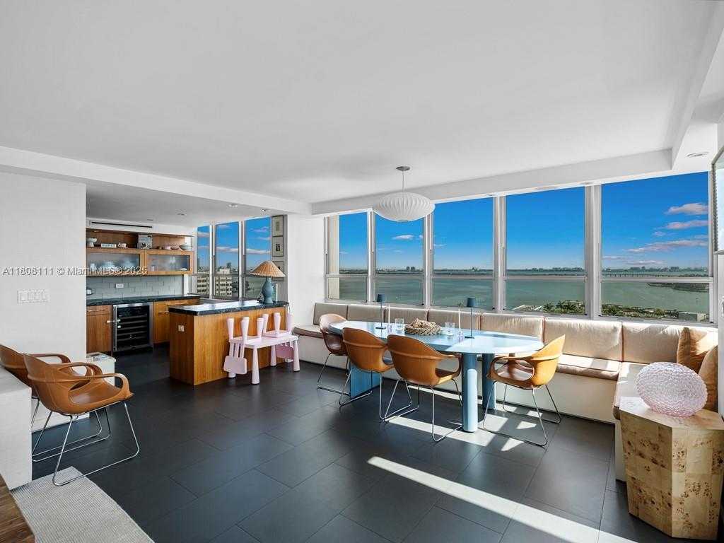 Small Image of 11 ISLAND AVE #1712, Miami Beach Number 7