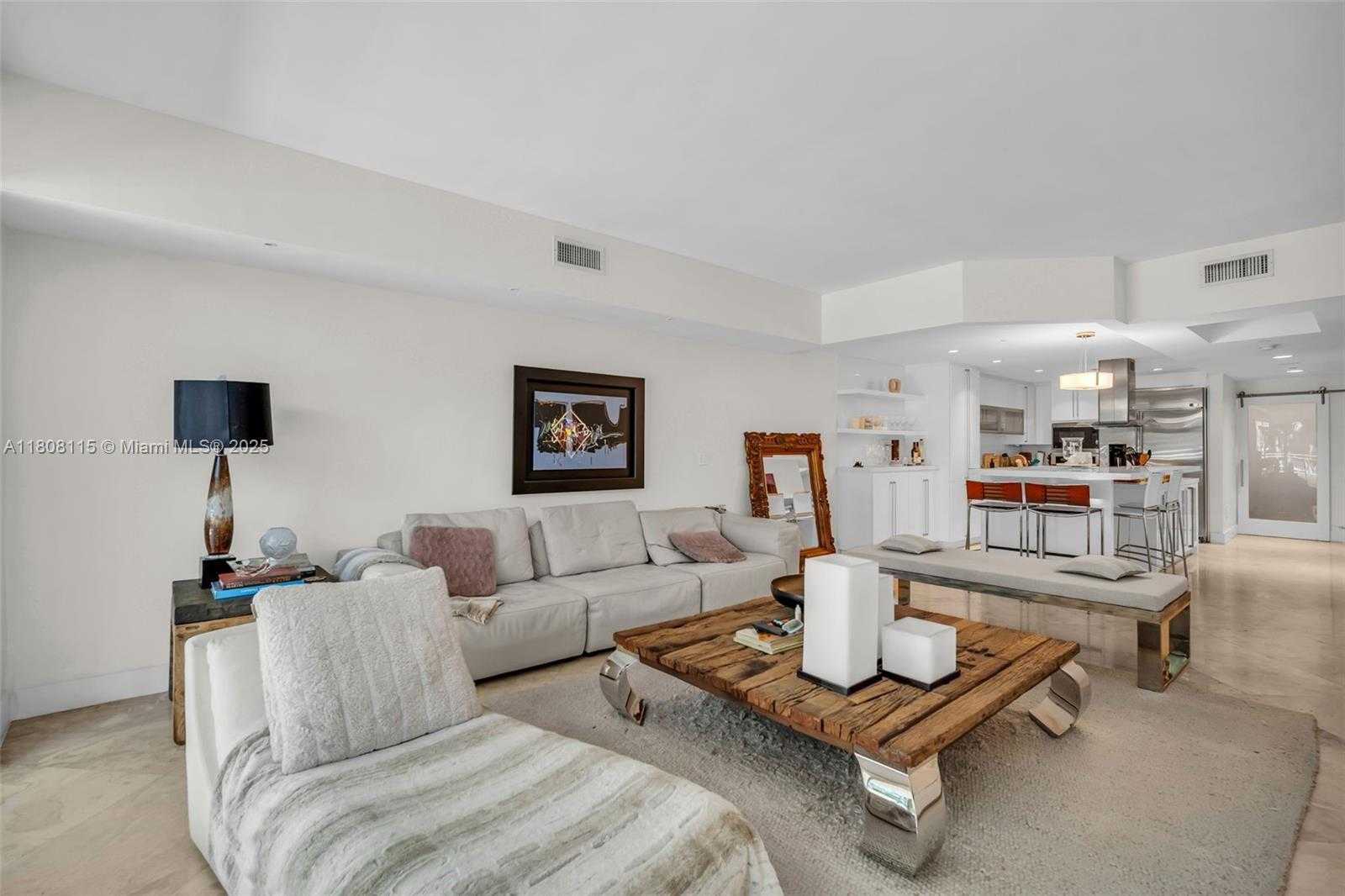 Small Image of 765 CRANDON BLVD #109, Key Biscayne Number 3