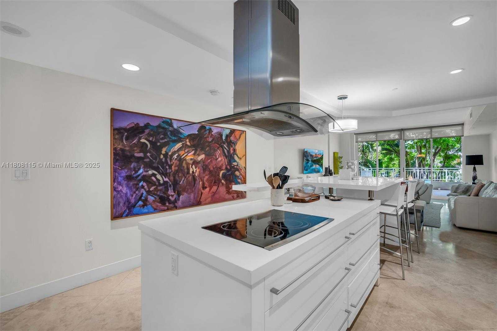 Small Image of 765 CRANDON BLVD #109, Key Biscayne Number 5