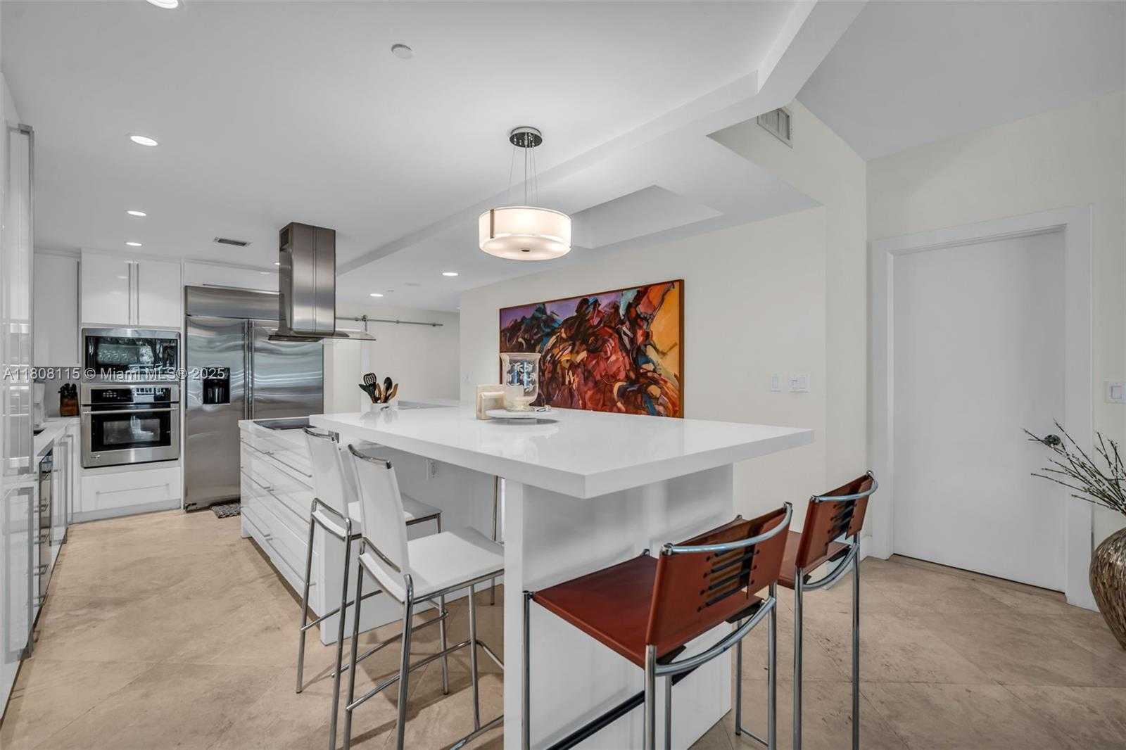 Small Image of 765 CRANDON BLVD #109, Key Biscayne Number 6