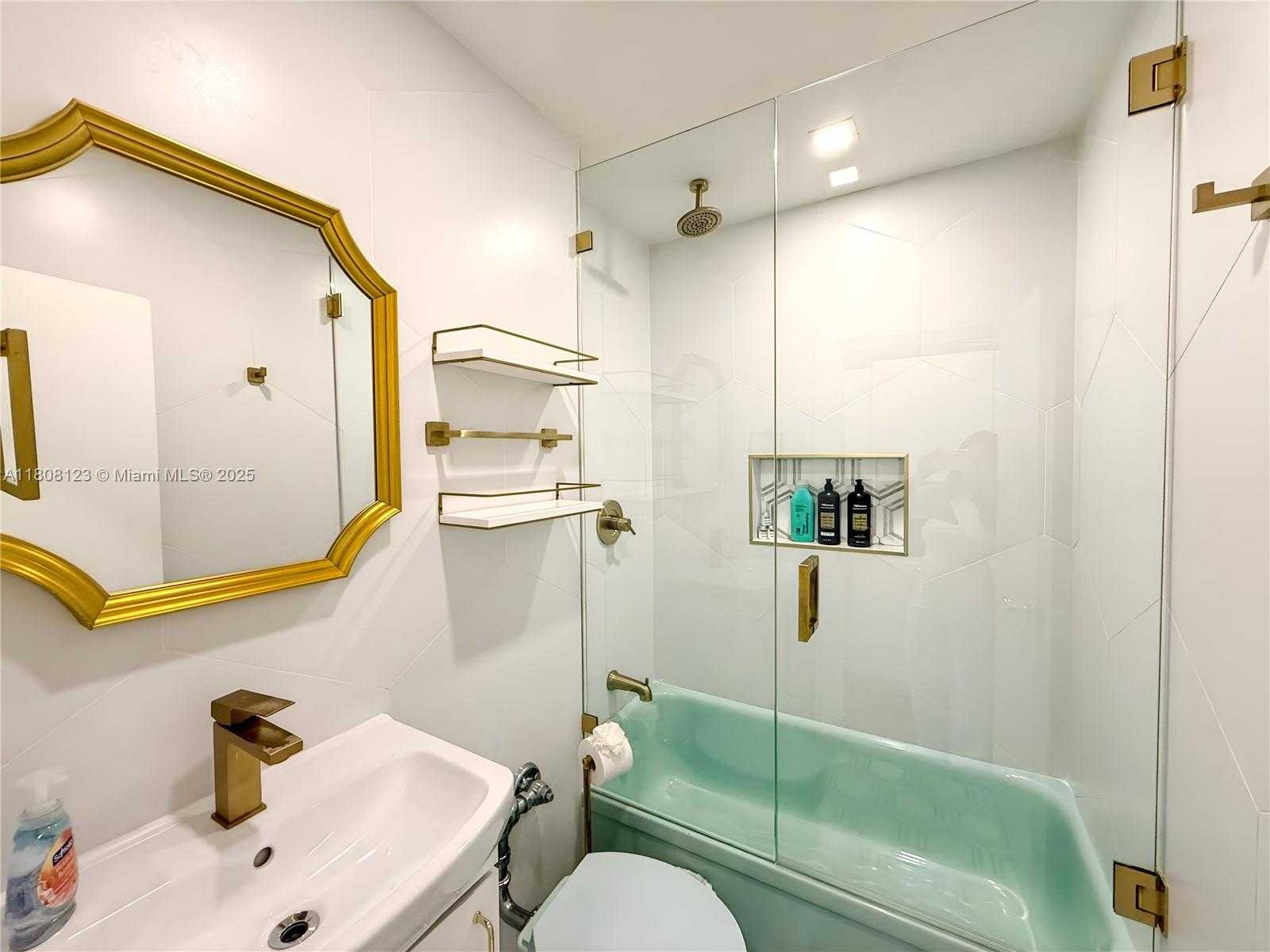 Small Image of 255 WEST 24TH ST #232, Miami Beach Number 4