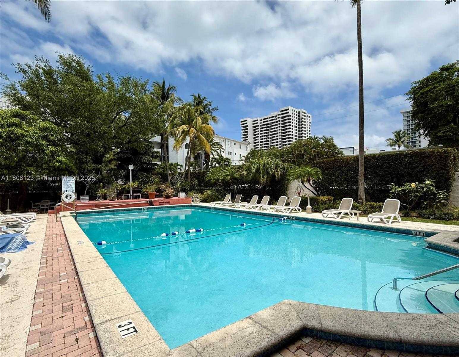 Small Image of 255 WEST 24TH ST #232, Miami Beach Number 6