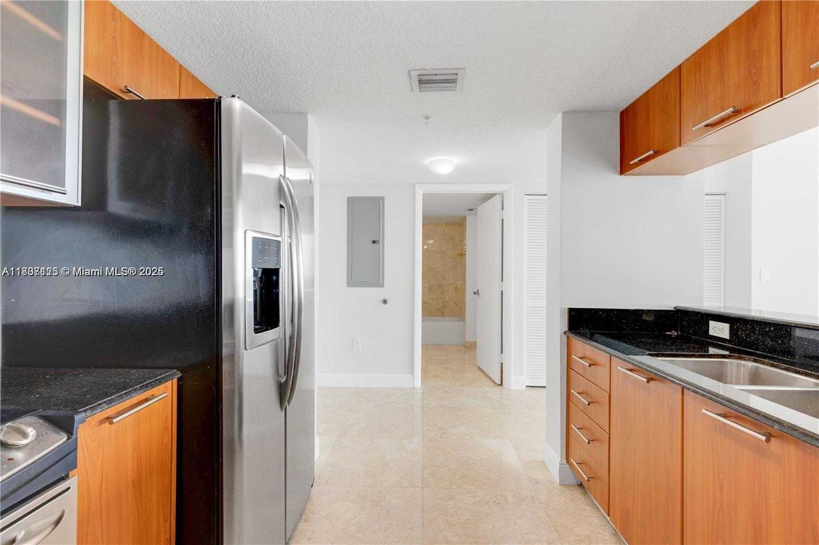 Small Image of 1800 NORTH BAYSHORE DR #2510, Miami Number 10